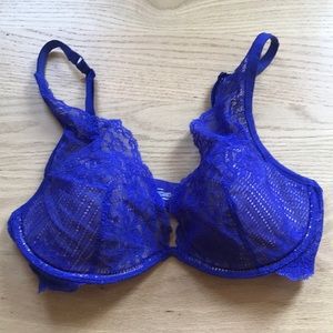 Gap body bra